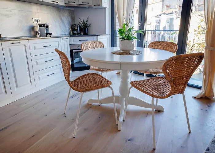 The Corner Luxe Apartment Bucureşti
